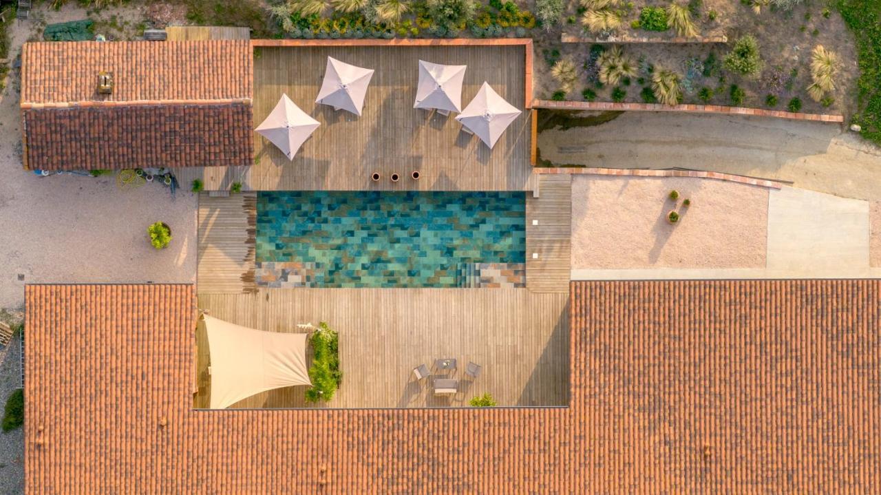 Escons Domaine De Charme Hotel Saint-Sulpice-sur-Leze Екстериор снимка