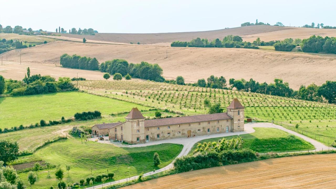 Escons Domaine De Charme Hotel Saint-Sulpice-sur-Leze Екстериор снимка