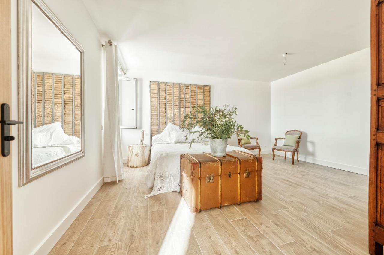 Escons Domaine De Charme Hotel Saint-Sulpice-sur-Leze Екстериор снимка