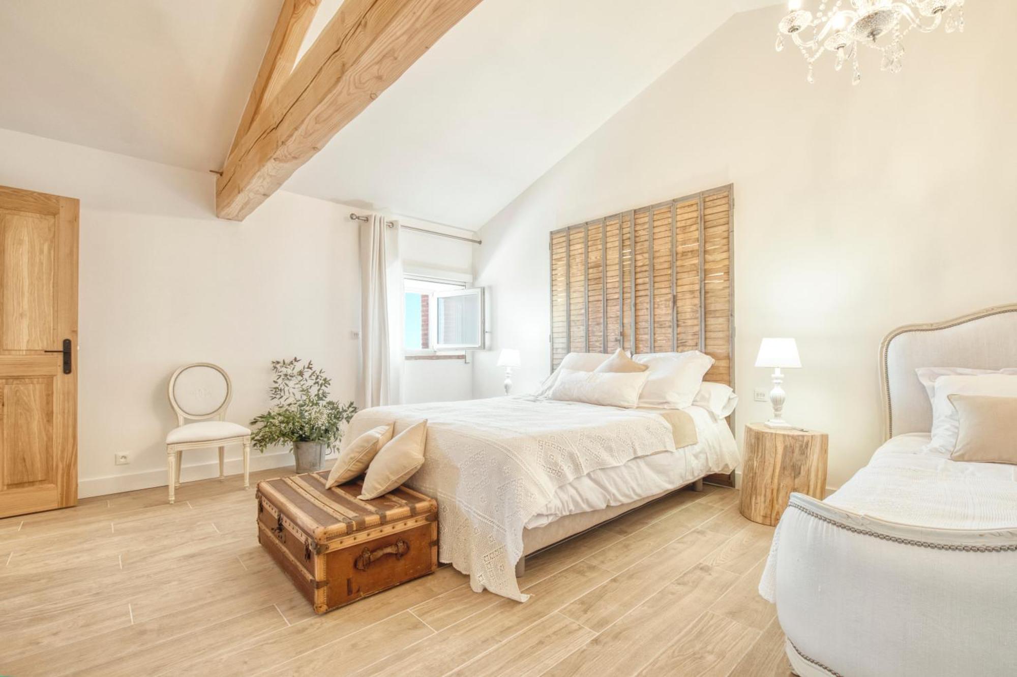 Escons Domaine De Charme Hotel Saint-Sulpice-sur-Leze Екстериор снимка