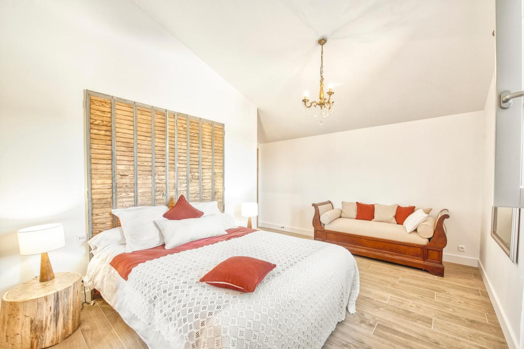 Escons Domaine De Charme Hotel Saint-Sulpice-sur-Leze Екстериор снимка