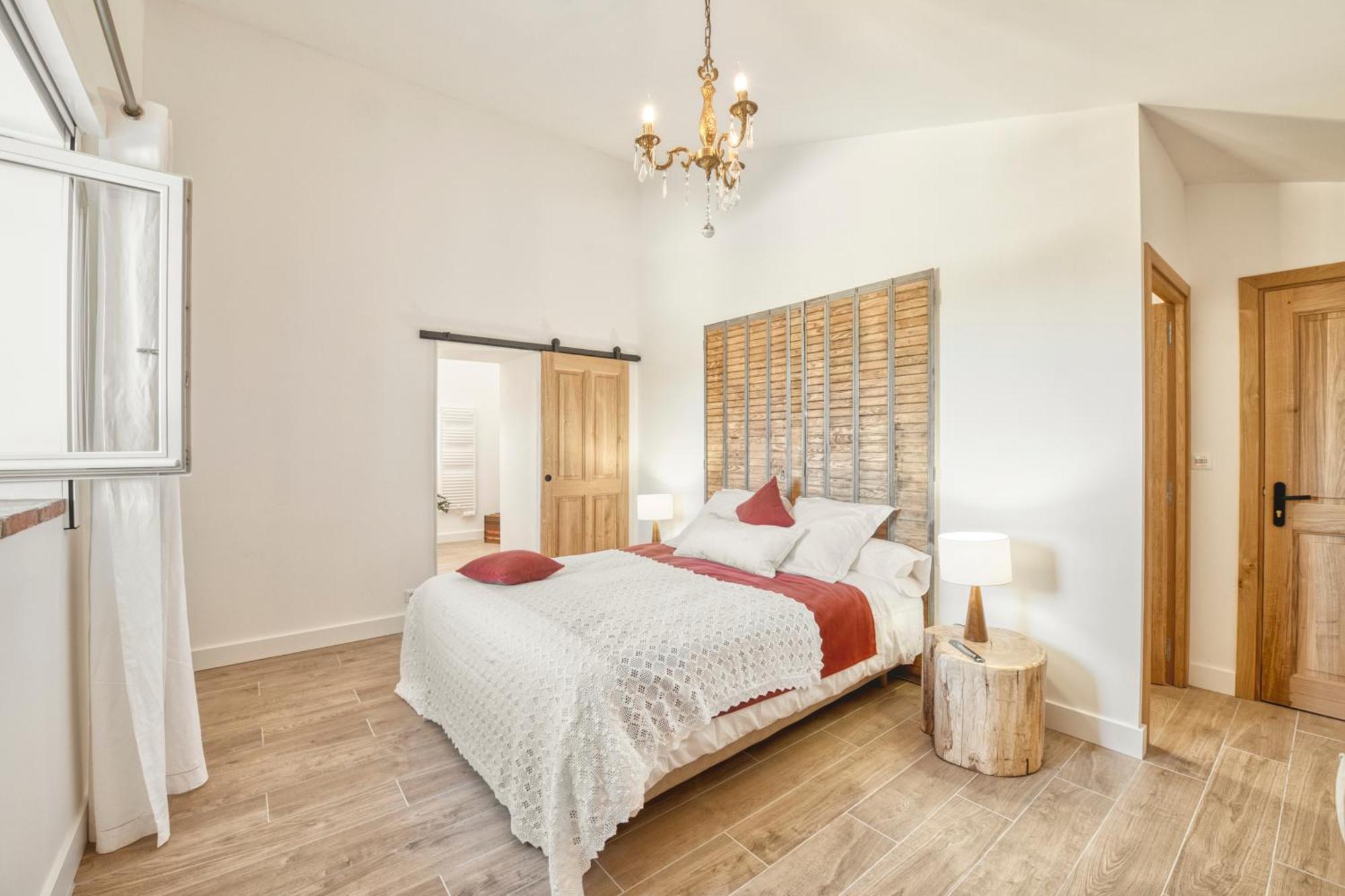 Escons Domaine De Charme Hotel Saint-Sulpice-sur-Leze Екстериор снимка