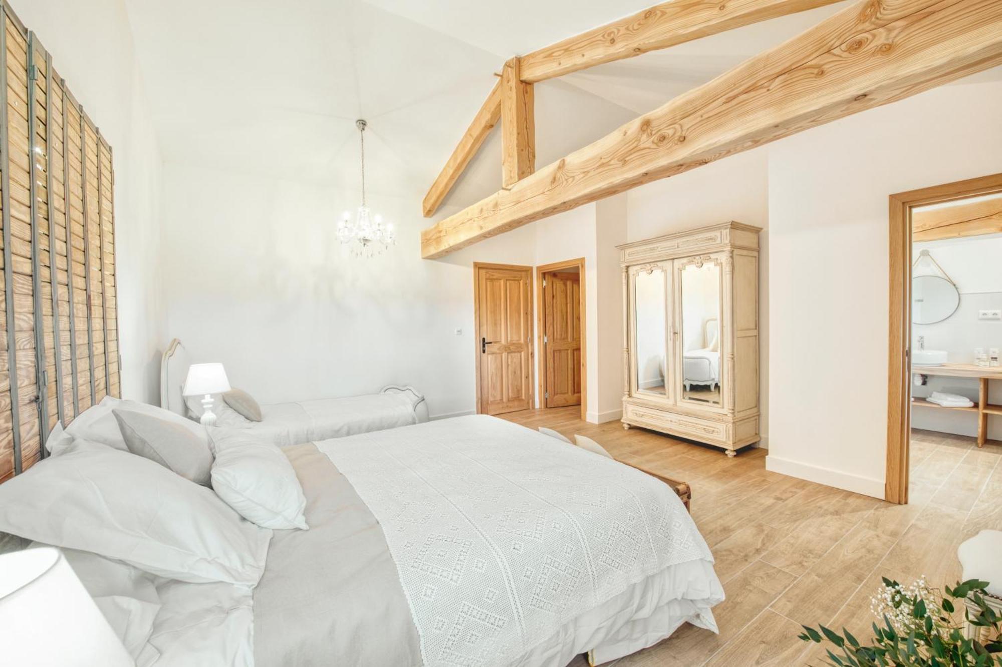 Escons Domaine De Charme Hotel Saint-Sulpice-sur-Leze Екстериор снимка